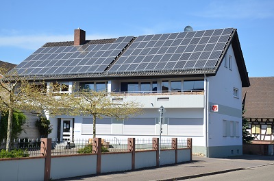 Mehrfamilienhaus in Neuried-Dundenheim - Kapitalanlage mit Ausbaureserve